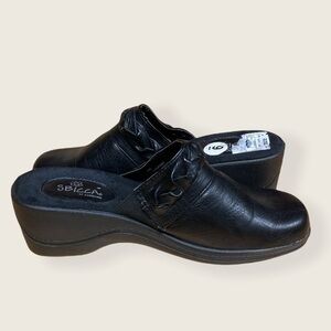 Sbicca Black Faux Leather Mule | Clogs 9